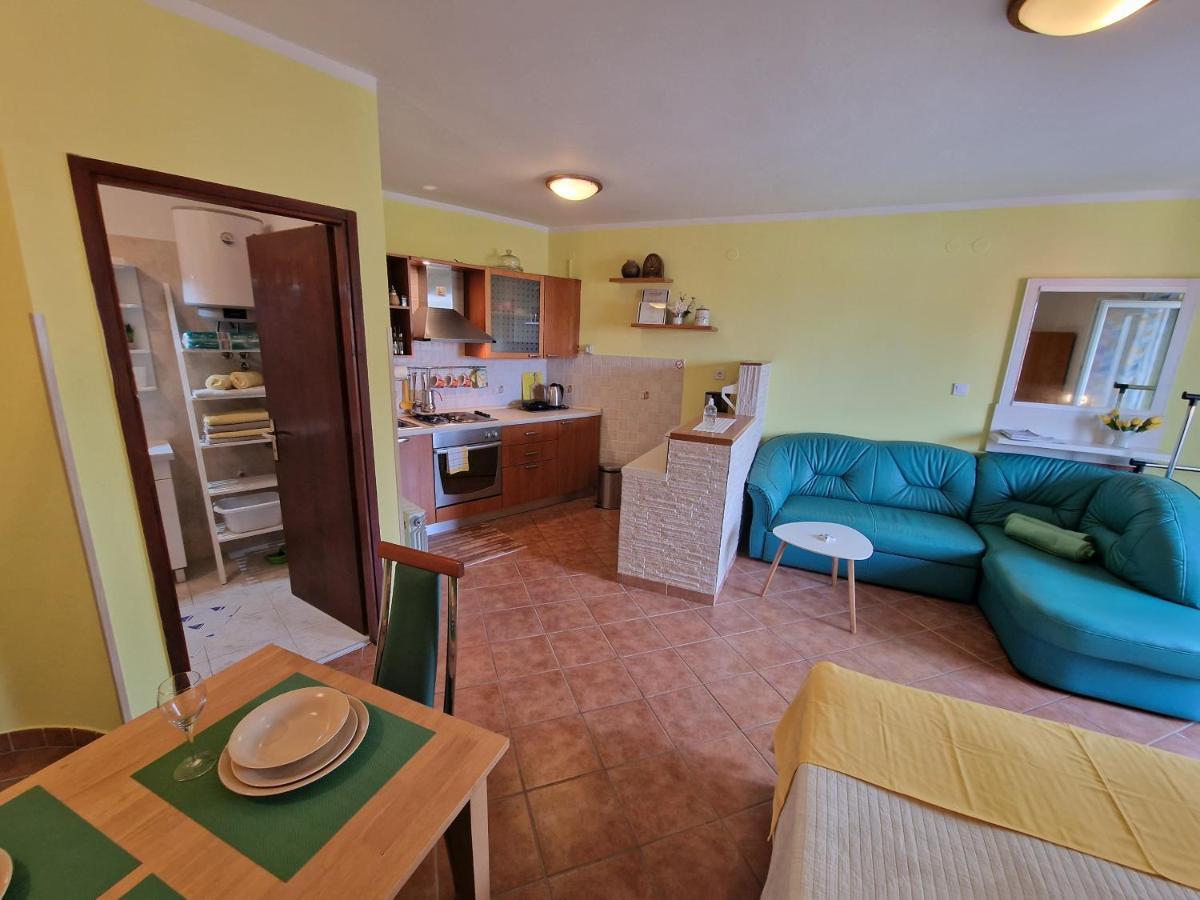 Apartments Rina Rovinj Exterior foto