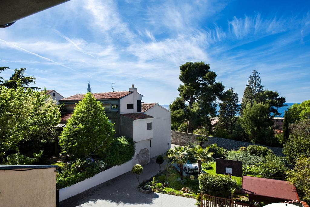 Apartments Rina Rovinj Exterior foto